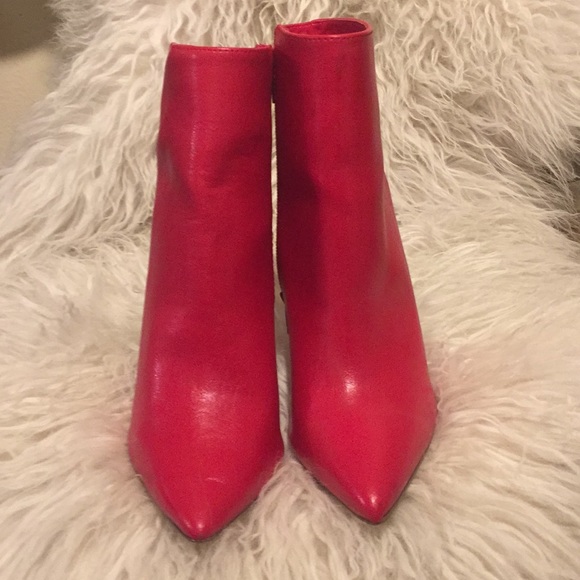 Shoe Dazzle Shoes - ShoeDazzle Gold Accent Stiletto Booties